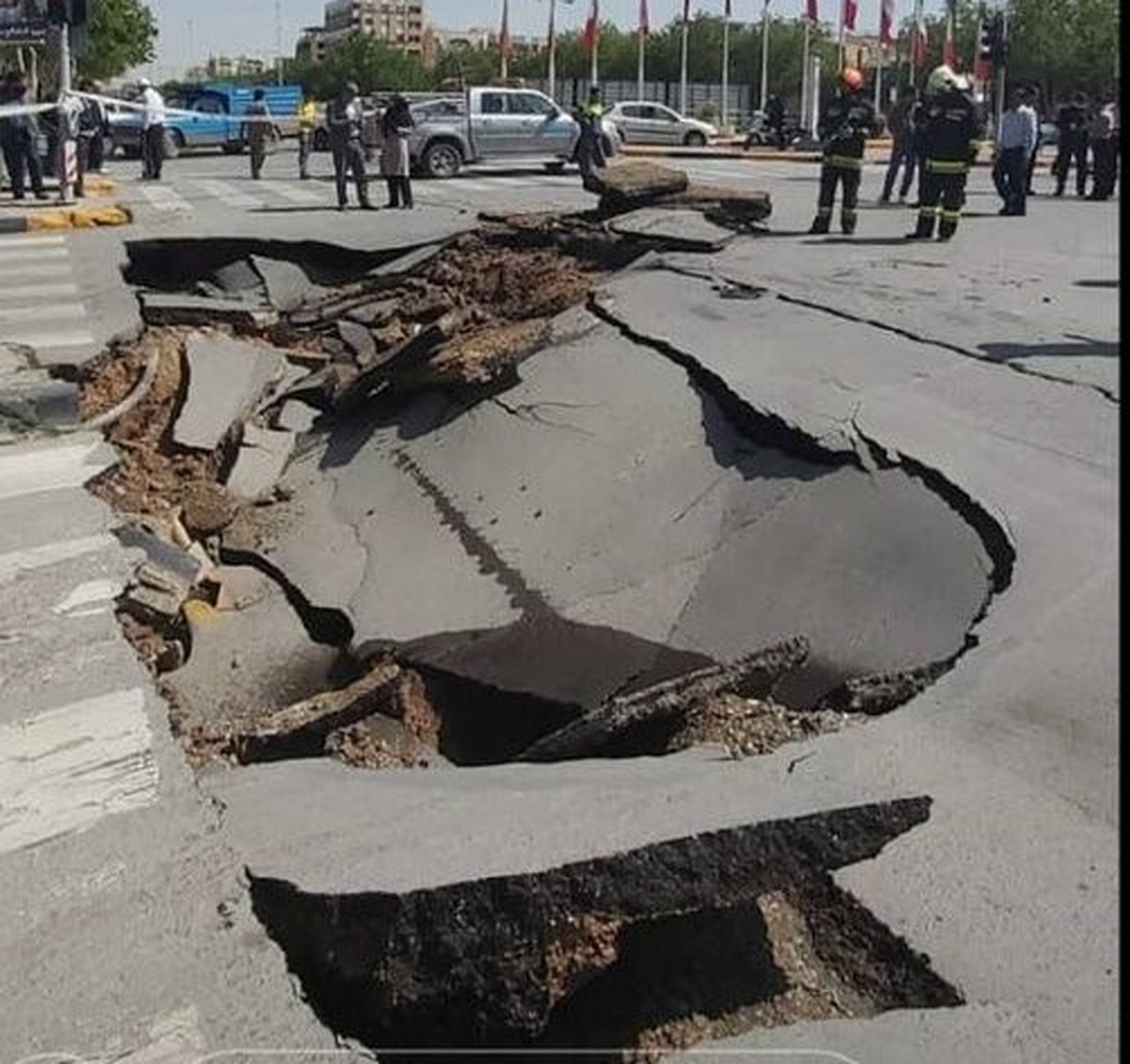 فرونشست زمین در اطراف تهران خطر زلزله را مهیب تر می کند