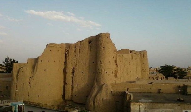 بازآفرینی قلعه تاریخی پاچنار در سمنان
